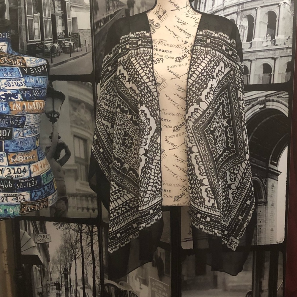 Allison Brittney | kimono